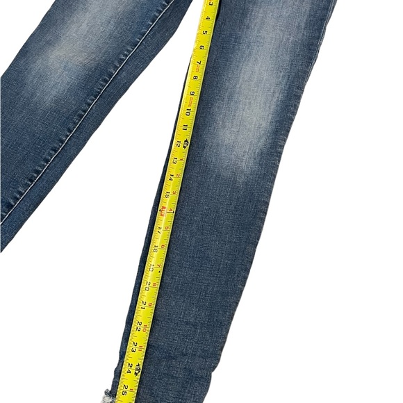 Kut From The Kloth Connie Jeans size 2 - Picture 6 of 10